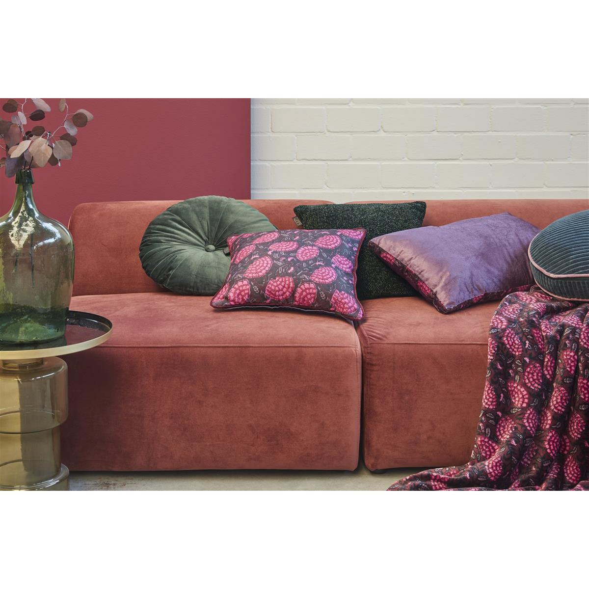 KAAT Amsterdam Boline Sierkussen - 40x60 cm - Aubergine
