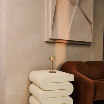 Sarphati Mini Gold draadloze tafellamp - draadloos oplaadbaar via laadstation, dimbare lamp en 3 lichtmodi