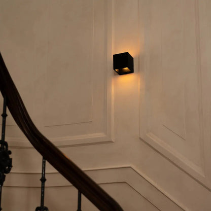 Zandzwarte vierkante wandlamp | Oplaadbare, dimbare en draadloze verlichting