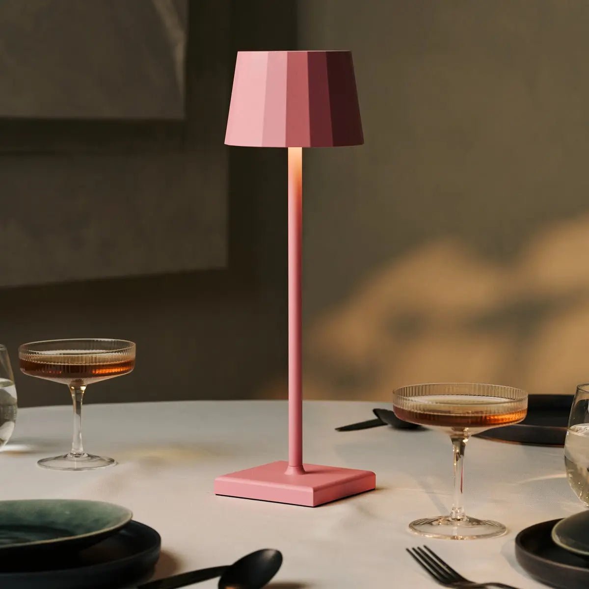Wouter Flamingo Roze oplaadbare tafellamp-Draadloos opladen, dimbare, 120 uur batterijduur
