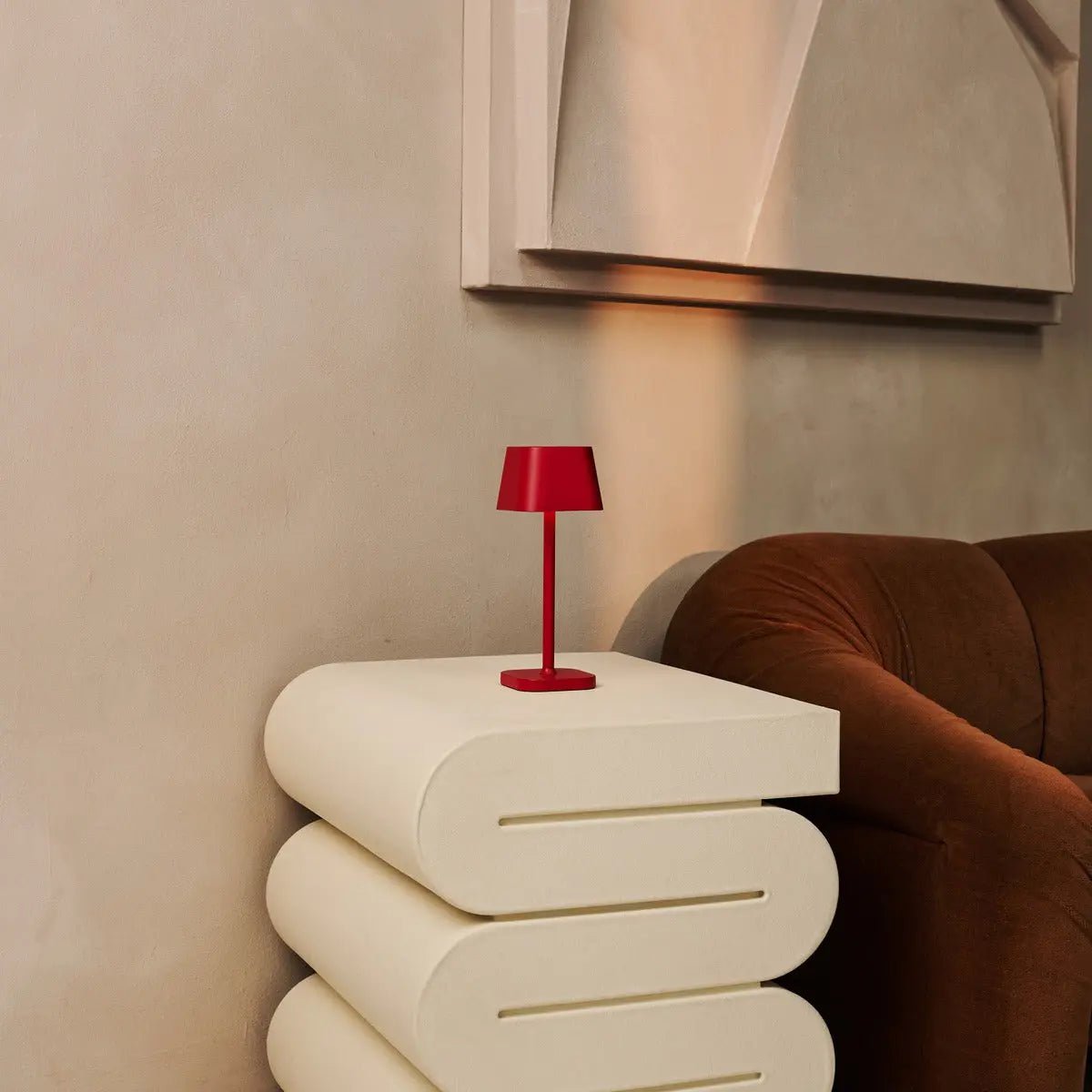 Ava Berry Red oplaadbare tafellamp | Stijlvol, draadloos lamp en dimbaar