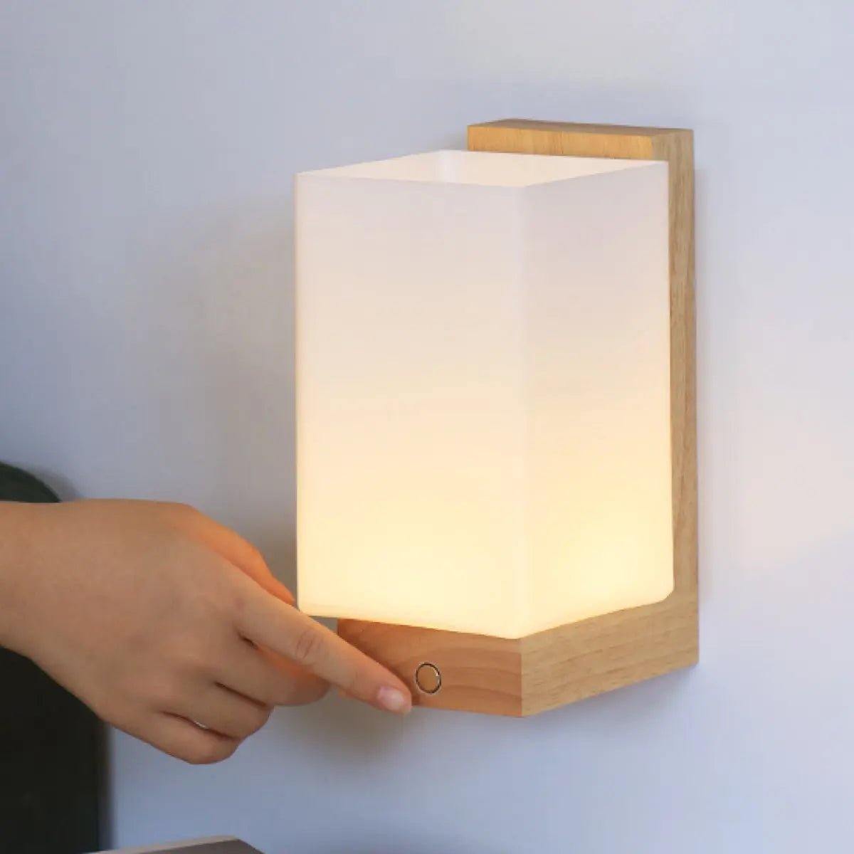 Bowie lichtbruin oplaadbare houten wandlamp - draadloze, dimbare en stijlvolle verlichting