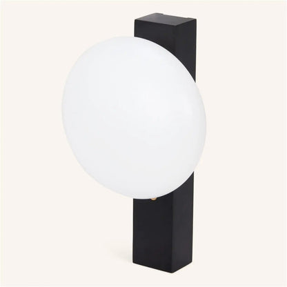 Matthew Black draadloze houten wandlamp – Oplaadbaar en dimbaar