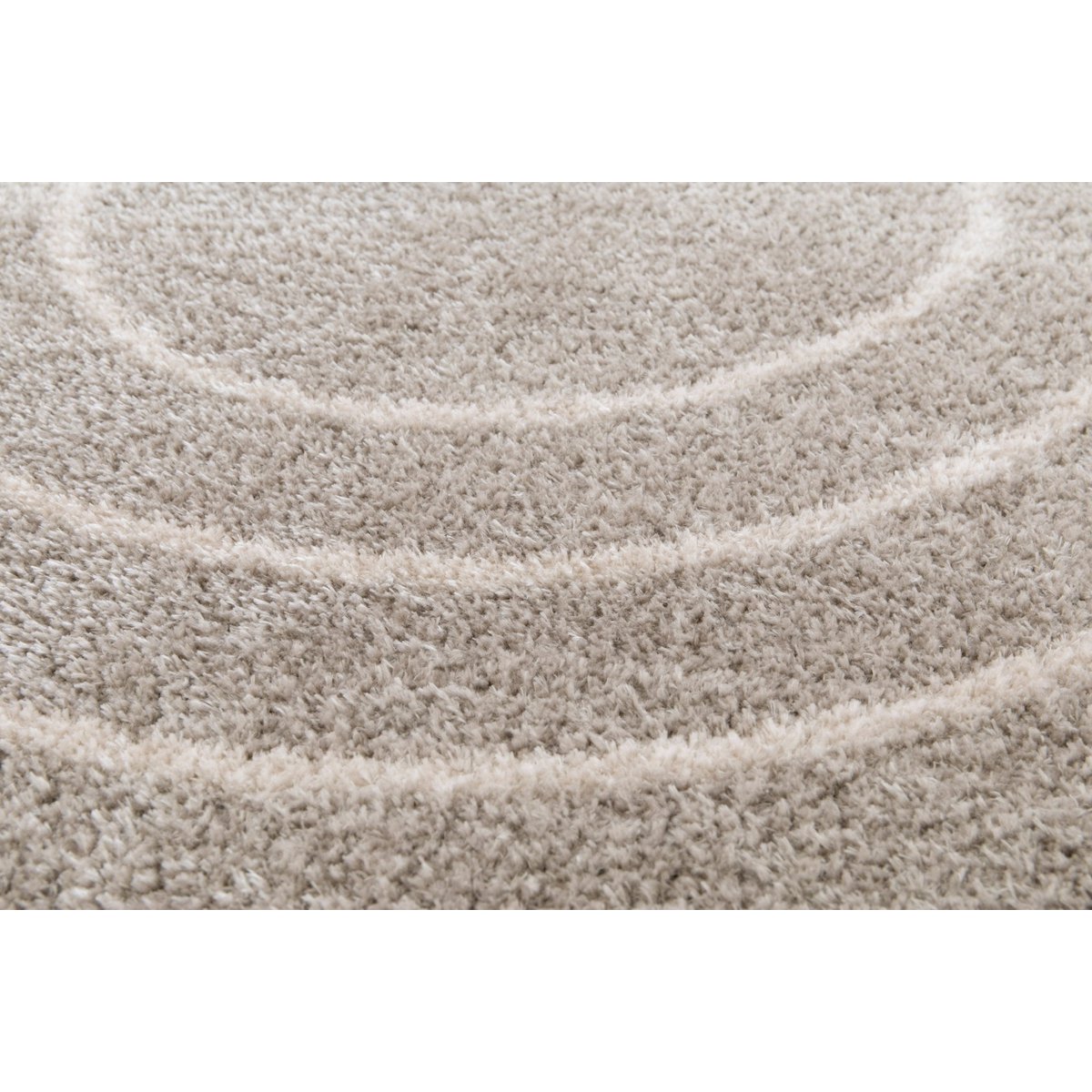 Zoet binnen tapijt in gerecycled polyester calypso