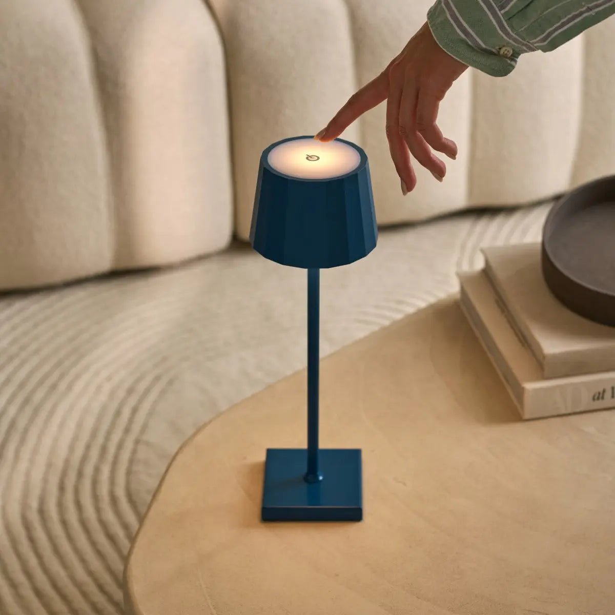 Wouter delftware blauw oplaadbare tafellamp-draadloos opladen, dimable, 120 uur batterijduur
